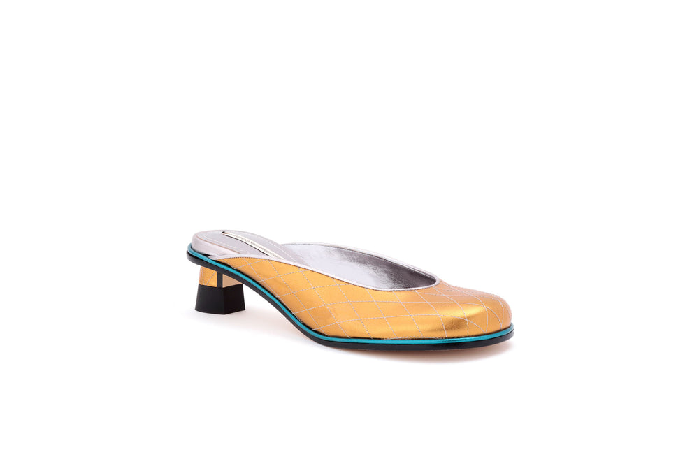 Laminated Leather Quilted Sabot