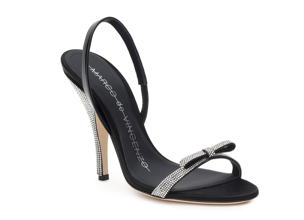 Bow sandals