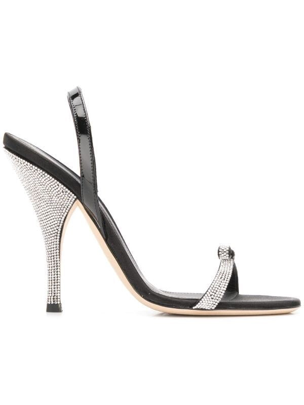 Bow sandals